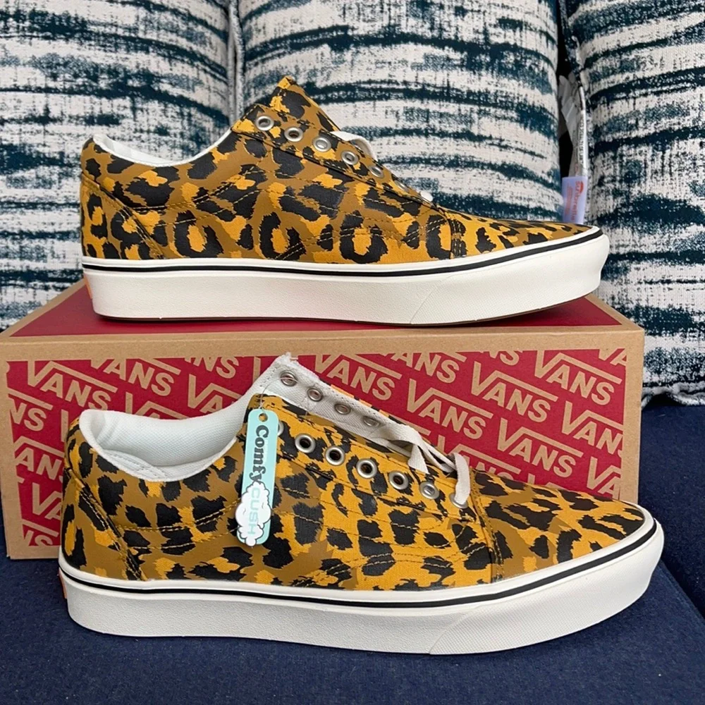 Vans Comfycush Old Skool Leopard WMNS - Picture 1 of 16